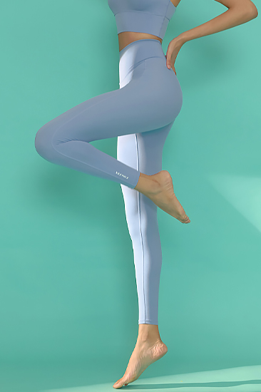ǰ 