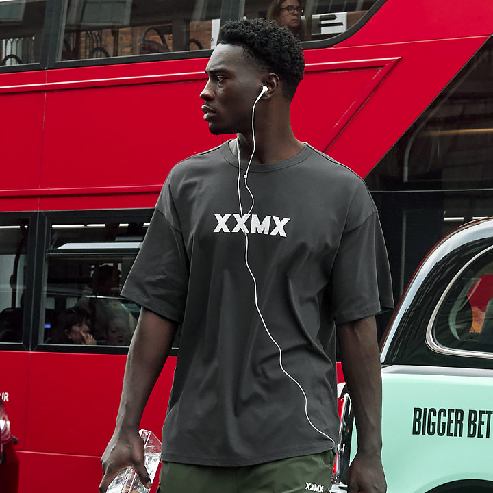 젝시믹스 오버핏 듀얼라이트 숏슬리브 XMMST02H2